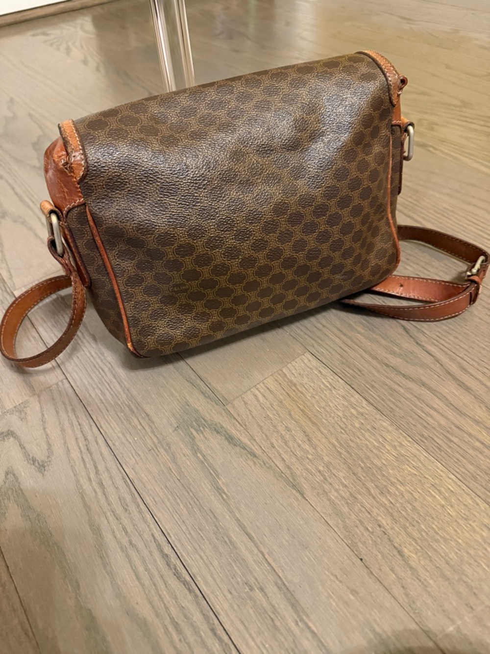 Celine Vintage Macadam Leather Flap Crossbody bag w/ Triomphe Logo Patch w/ COA - Picture 3 of 15
